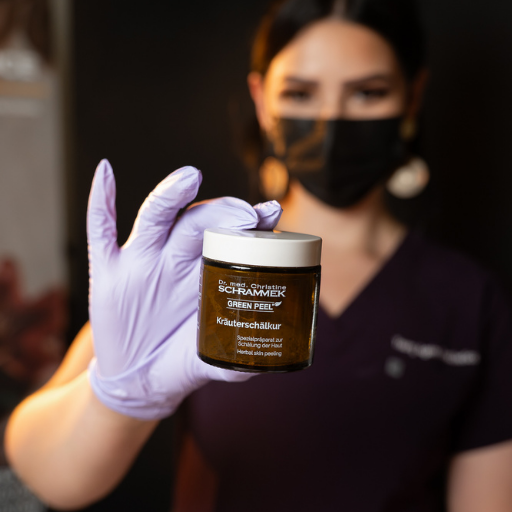 Dr. Schrammek Green Peel® in Sunninghill | Natural Skin Regeneration - Treatment